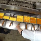 【築地老舗の職人技】ずっと見ていられる、日本一の玉子焼きの作り方！１０台のカメラで大公開/Japanese Street Food | How to make Omelets in Tsukiji