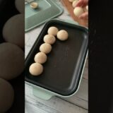 もちもちプチパンホットプレートで焼いたら最強だった#shorts