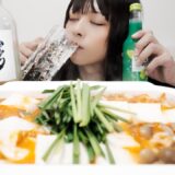 家にある簡単なモノで作るキムチ鍋が最高に美味すぎるんだが。【ぼっち飲み】