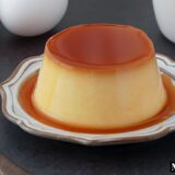 【レンジで3分】材料3つ！マグカッププリンの作り方｜カラメルもレンジで簡単！混ぜてレンチンするだけ♪失敗しないコツをご紹介！-How to make Mug Pudding-【料理研究家ゆかり】