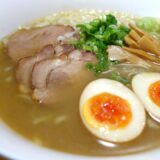 【家ラーメン】濃厚塩煮干しラーメン【にぼにぼ+北海道ガラ味スープしお味】