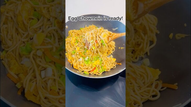 Egg Chowmein | Egg Noodles Recipe | Egg Hakka Noodles #shorts #eggnoodles #chowmein