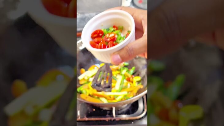 The simplest way to make stir fry veggies noodles. #Stirfry