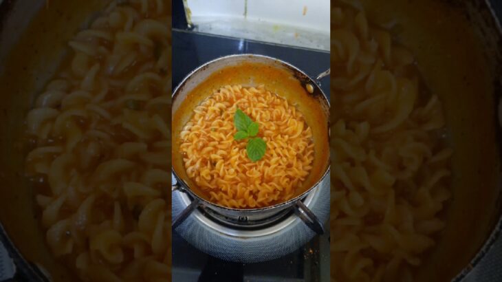 Easy Instant Maggi Pasta #cookingchannel#food#cooking#youtube#ytshorts#ytshortsindia#yt#pasta#maggi