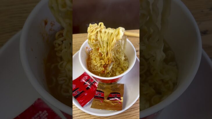 【カップ麺アレンジ】世界一に選ばれた辛ラーメンBLACKをアレンジ #セブンイレブン #コンビニ新商品 #コンビニ #新商品 #新発売 #カップ麺 #カップラーメン #ラーメン #辛ラーメン