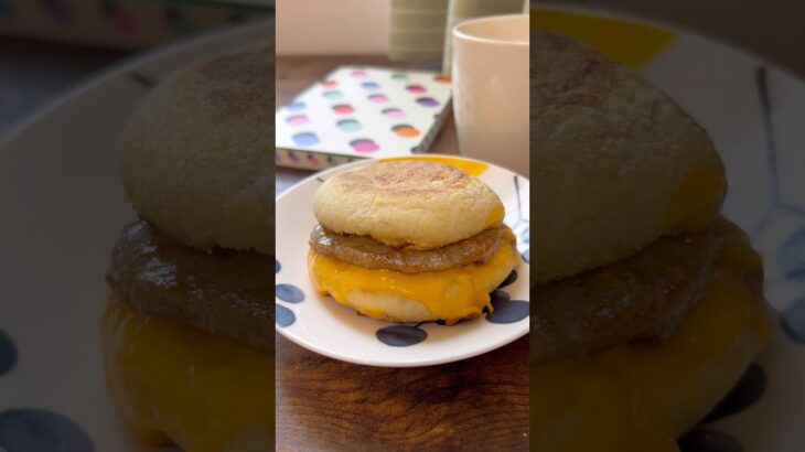 【コストコ購入品で作るソーセージマフィン✨ほぼあの味😋】#shorts #short #料理 #コストコ #イングリッシュマフィン #簡単レシピ #節約