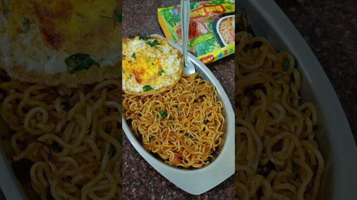 Wai Wai Noodles Recipe🍜😋 #ytshorts #shorts #shortsfeed #waiwai #nepali #nepalifood