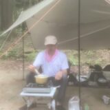 キャンプ🏕️場での、サッポロ一番塩ラーメンは旨いのか？検証動画🎥。陽射しで曇ってる