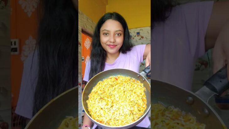 Easy aur Tasty Maggie 😍#maggi #breakfast #maggie #shorts #recipe #cooking #food #foodie #trending