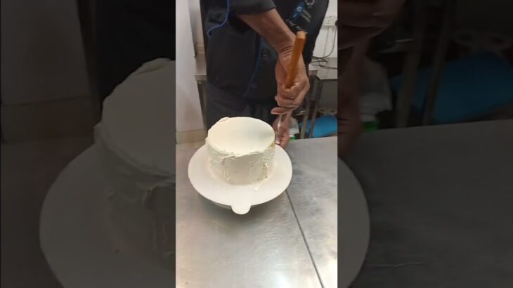 How to make Celebration cake||Chef Mathias||Dubai▪︎#creative #cake  #food #viralshorts #viralvideo