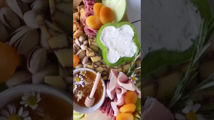 DIY St. Patrick’s Day Snack Board | Easy | Festive Food Spread Tutorial