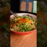 100万再生されたサッポロ一番みそラーメンアレンジがうますぎて思わずかぶりついて喜んだ