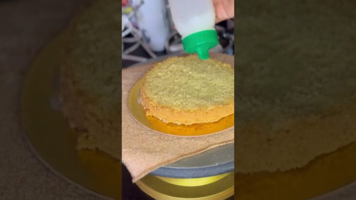 Celebration Cakes 🎂 2 Kg Butterscotch + 1 Kg & ½ Kg Vanilla Cake Icing