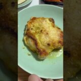 【一人暮らしのやつ絶対見ろ】散歩前の腹ごしらえ #散歩 #鶏肉#料理#うまそう#梅酒#夕食#時短レシピ #飯テロ #自炊 #food #dinner