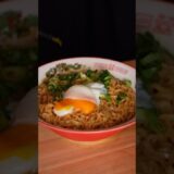 10万いいねされたサッポロ一番醤油ラーメンアレンジがうますぎてかぶりついて喜んだ