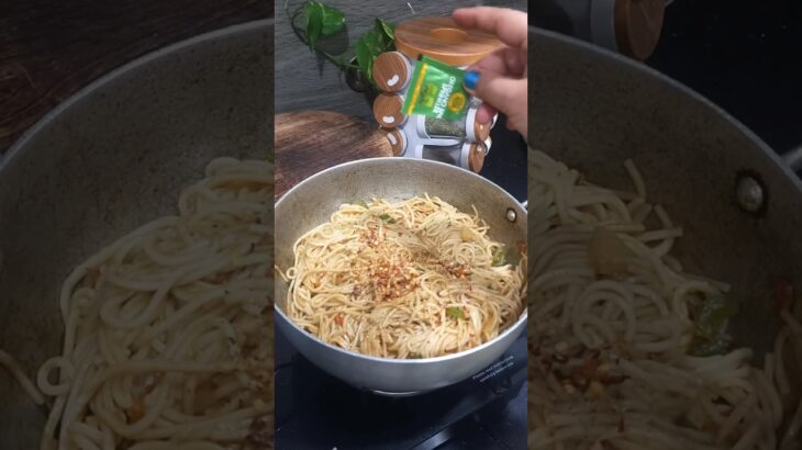 noodles love #trending #ytshorts #recipe #food #maggi #snacks
